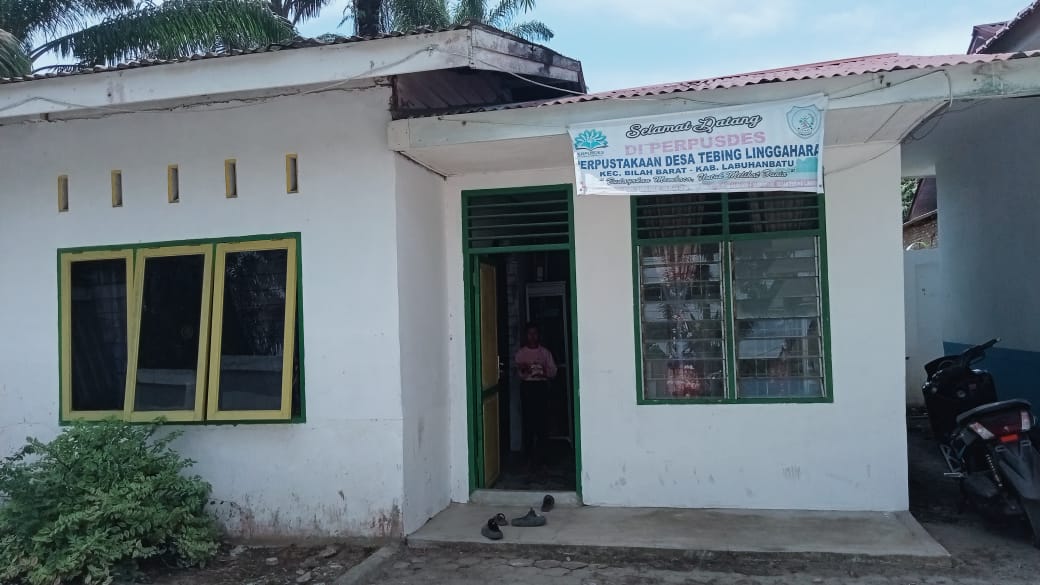 Perpustakaan Desa Tebing Linggahara